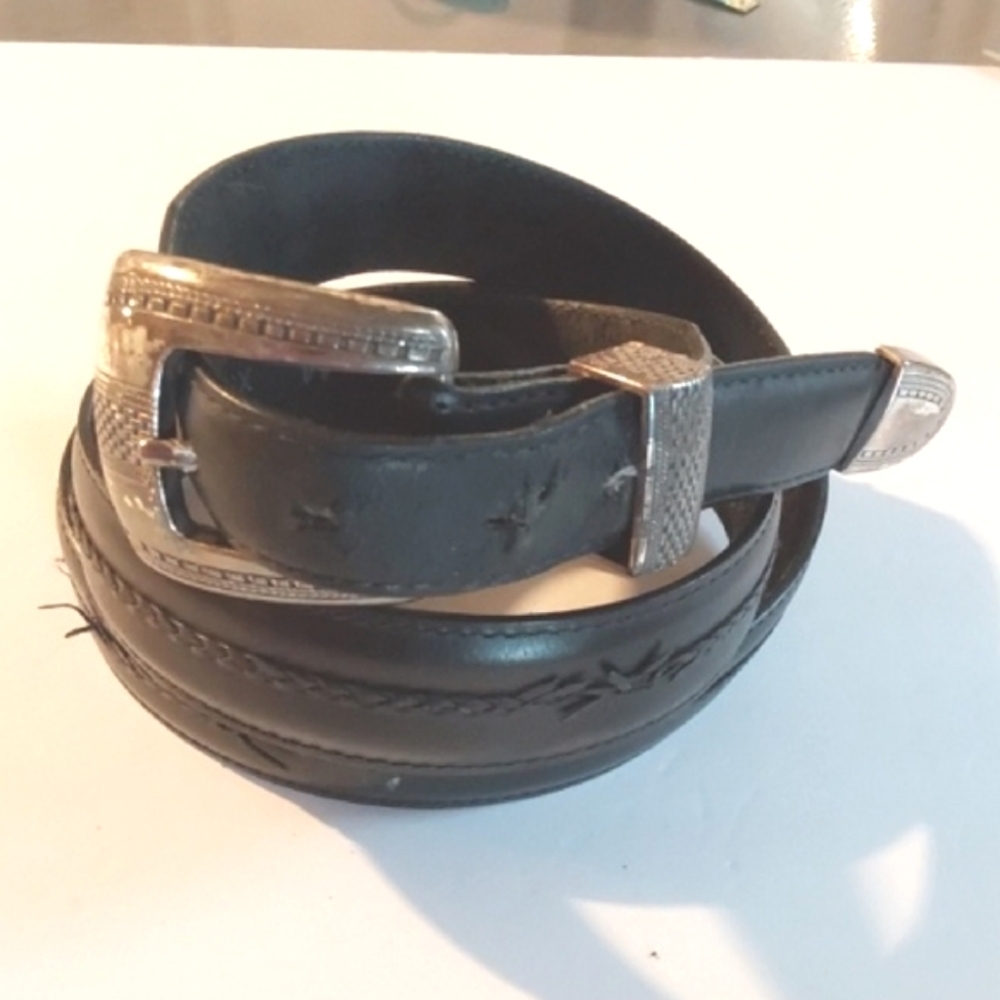 Men's Black Leather Belt Silver Buckle And Tip Neutral Sz. XL